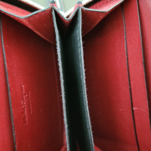 Wallet - Picture 4 of 4